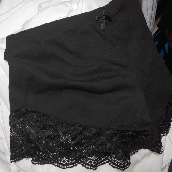 SOLD FashionNova | Lounge SET - Picture 5 of 5